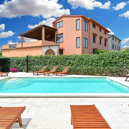 Semesterbostad Valter 2136