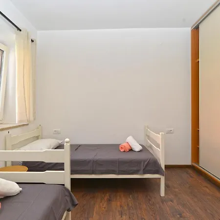 Valter 2136 Semesterbostad *