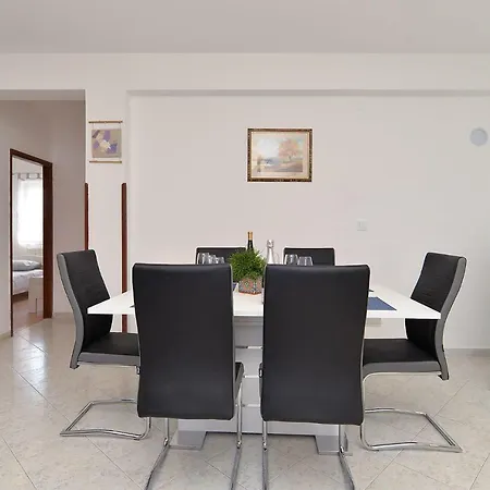 Valter 2136 Holiday home *