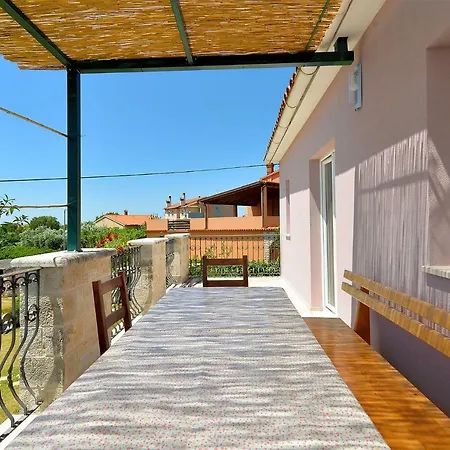 Valter 2136 Holiday home *