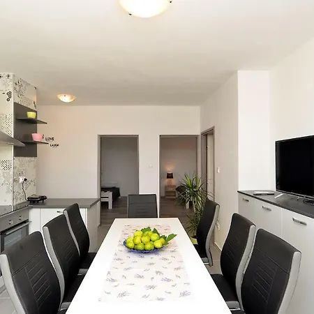Valter 2136 Holiday home *