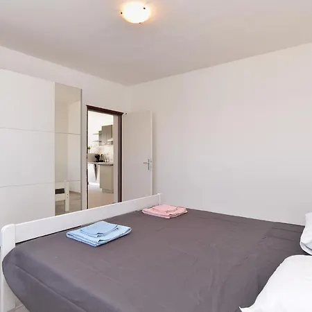 Valter 2136 * Vodnjan