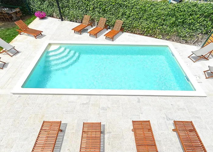 Valter 2136 Vikendica *