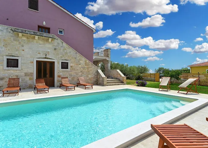 펜션 Valter 2136 보드냔