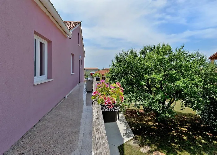 펜션 Valter 2136 *