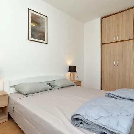 Holiday home Valter 2136